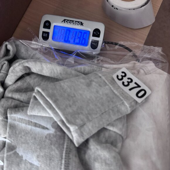 Nike Women’s DNA Stacked Swoosh Cropped Hoodie Gray White Size Small Comfort - Picture 9 of 9